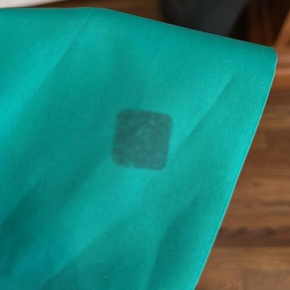 Vtg Very, very long kelly green thin polyester double layer scarf, sash or belt - Picture 5 of 7